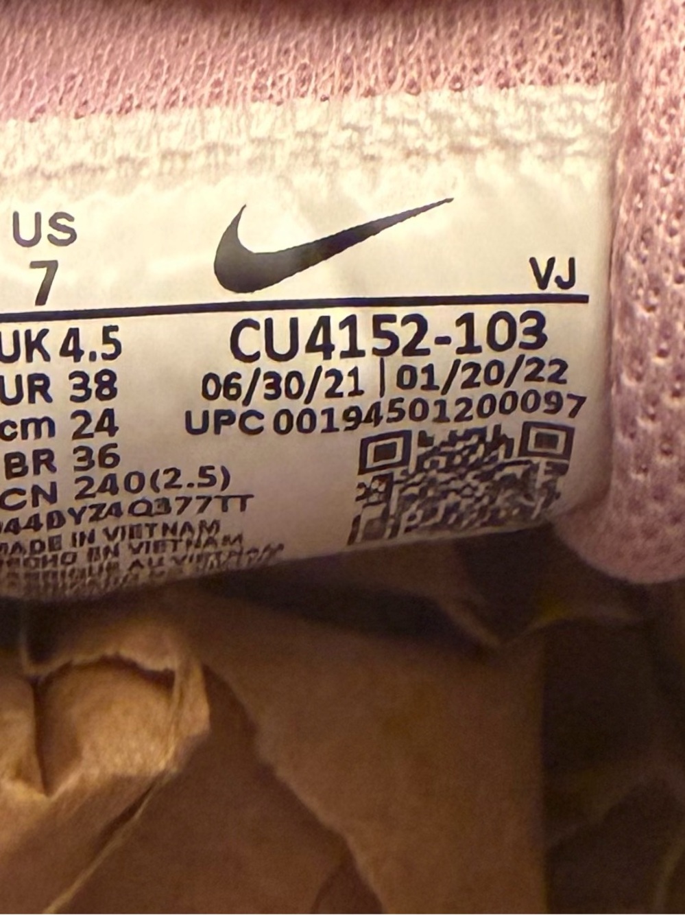 Nike Air Max Bolt CU4152-103 Womens Sneakers Size 7US White Pink Athletic Shoes - Picture 6 of 8